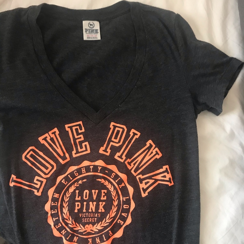 PINK by Victoria’s Secret Tee